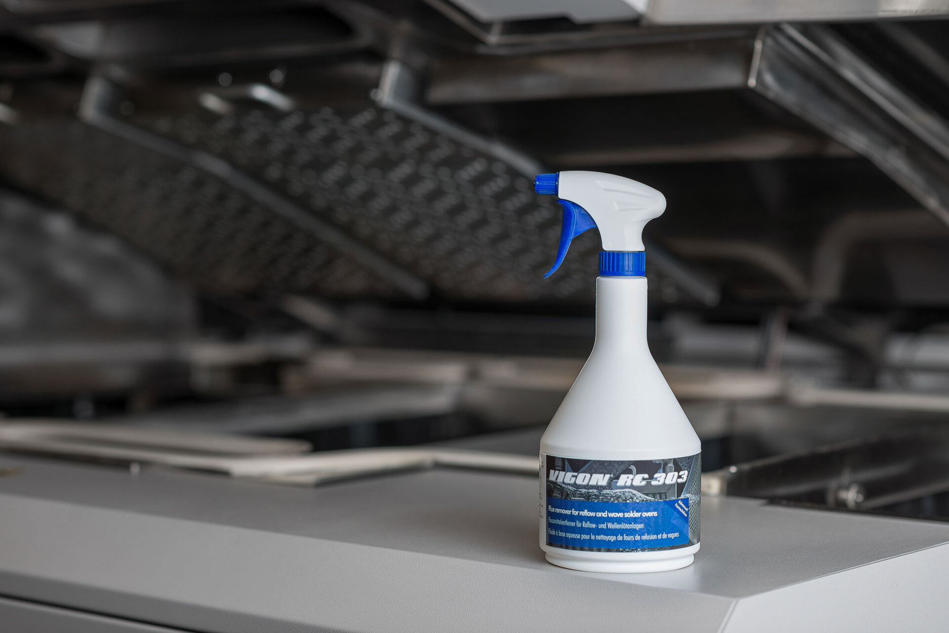 Die Vigon RC 303 Sprühflasche für die manuelle Anlagenreinigung