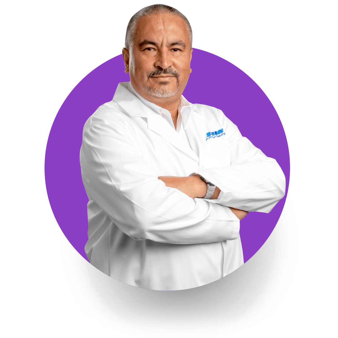 Andrés Turrubiates Application Engineer from ZESTRON Academy